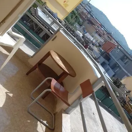 355 Sunny Day Apartment Ksamil